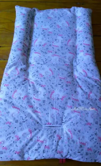 Colchonete para Carrinho Universal.