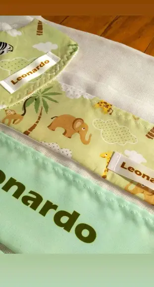Conjunto Babador Fraldas, Personalizado com Nome.