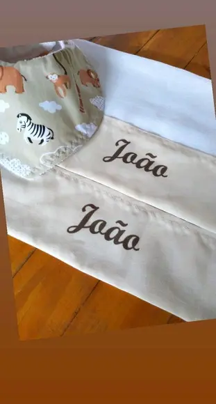 Conjunto Babador Fraldas, Personalizado com Nome.
