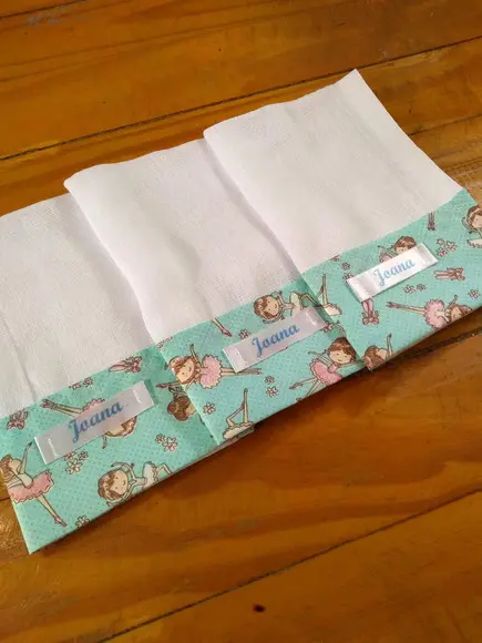 Conjunto de Fraldas de pano personalizado.