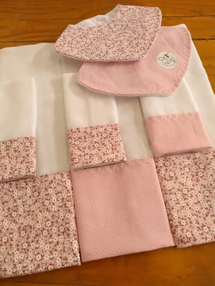 Conjunto de Fraldas de pano.