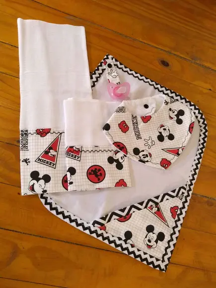 Conjunto de Fraldas de pano.