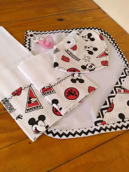 Conjunto de Fraldas de pano.