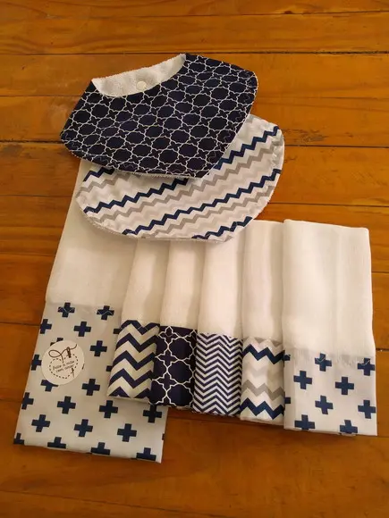 Conjunto de Fraldas de Pano.