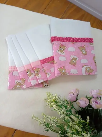 Conjunto de Fraldas de Pano.