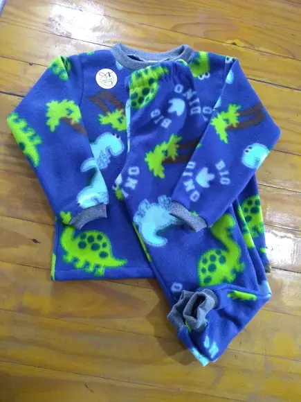 Conjunto Infantil de Inverno Microsoft. ( 4 ou 6 anos )