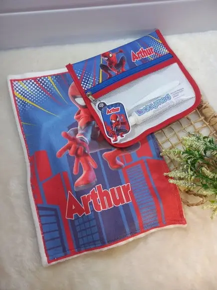 Estojo Higiene Bucal Personalizado com Toalhinha.