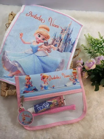 Estojo Higiene Bucal Personalizado com Toalhinha.