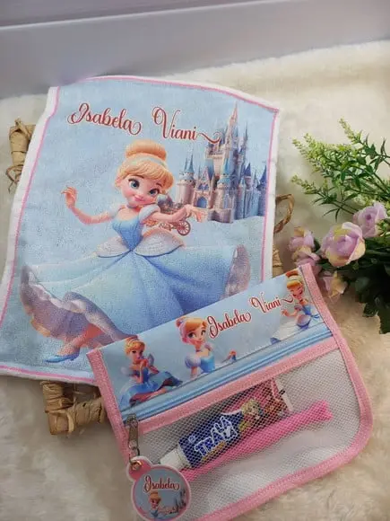 Estojo Higiene Bucal Personalizado com Toalhinha.