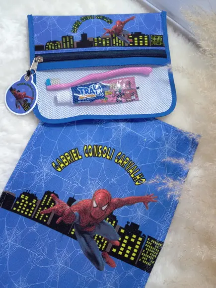 Estojo Higiene Bucal Personalizado com Toalhinha.