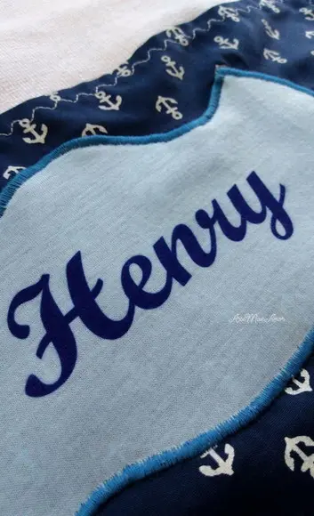 Fralda com nome personalizado.