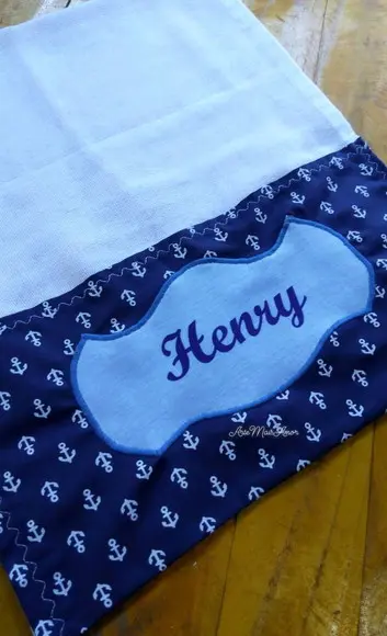 Fralda com nome personalizado.