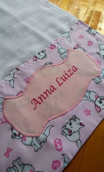 Fralda com nome personalizado.