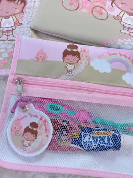 Kit Escolar Personalizado.
