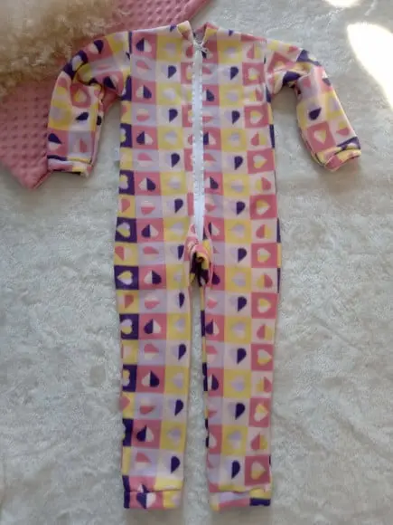 Macacão Pijama em Microsoft. (1, 2 ou 3 Anos)