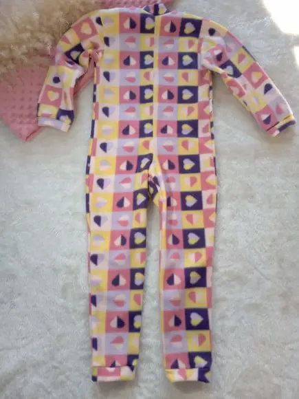 Macacão Pijama em Microsoft. (1, 2 ou 3 Anos)