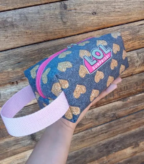 Necessaire Box, com Alça Personalizada.