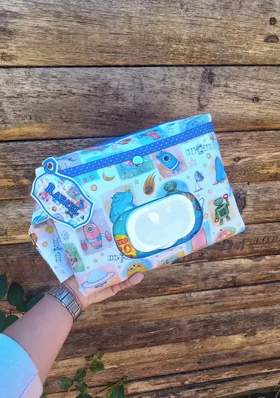 Porta Lenço Umedecido, Fraldas e Pomada.