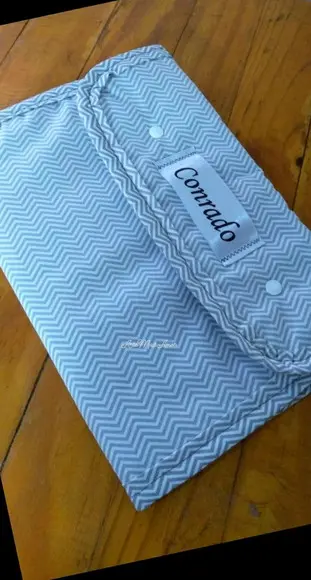 Trocador de bolsa , necessarie do bebê.
