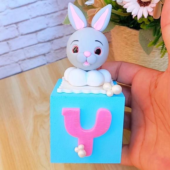 Cubo mdf Decorado com Biscuit Bolofofos Menina
