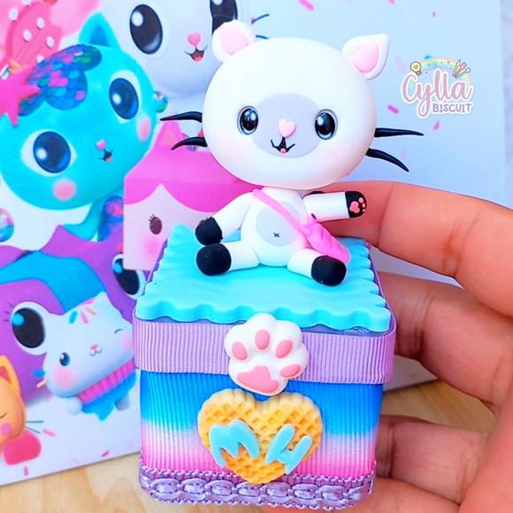 Kit 10 Caixinhas Luxo Decorada Casa Magica da Gabby Biscuit