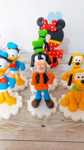Kit 18 Apliques Luxo Turma do Mickey de Biscuit