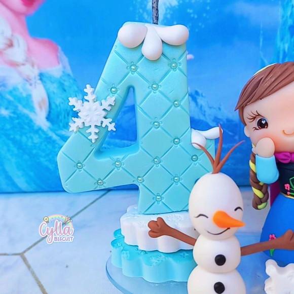 Topo de Bolo Biscuit Frozen