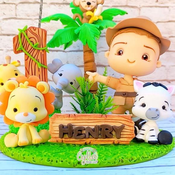 Topo de Bolo Cenário Safari em Biscuit