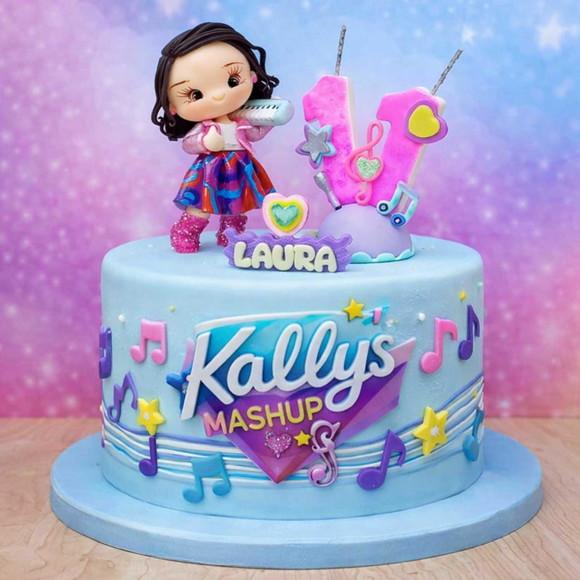 Topo de Bolo Personalizado Kallys Mashup em Biscuit