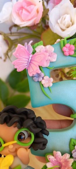 Vela Encanto Mirabel Biscuit