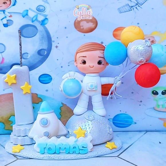 Vela Topo de Bolo Astronauta em Biscuit