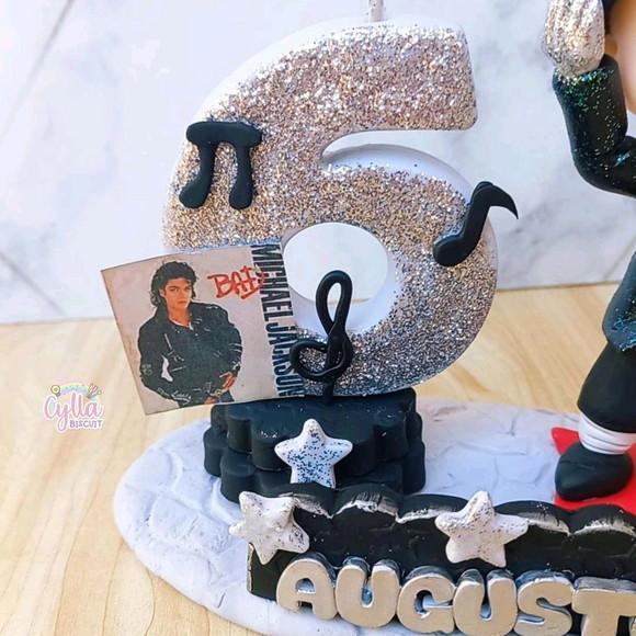 Vela Topo de Bolo Michael Jackson em Biscuit