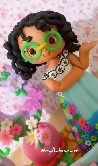 Encanto Topo de Bolo Vela Biscuit