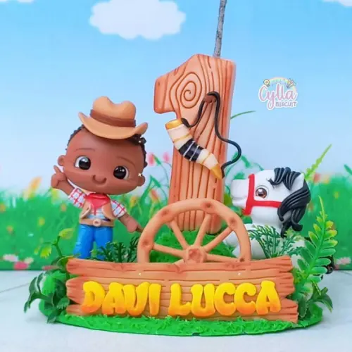 Topo de Bolo Biscuit Fazendinha Menino