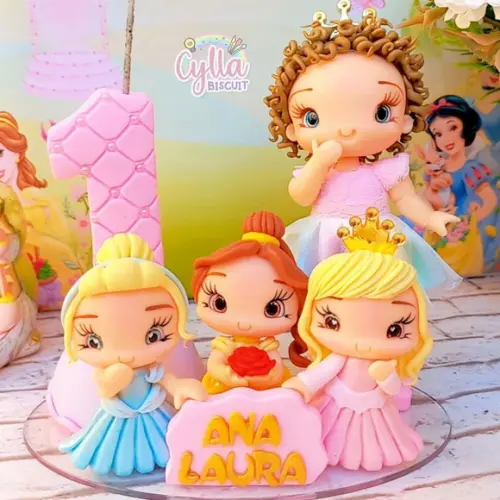 Topo de Bolo Vela Princesas de Biscuit