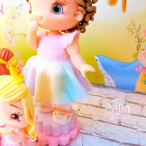 Topo de Bolo Vela Princesas de Biscuit