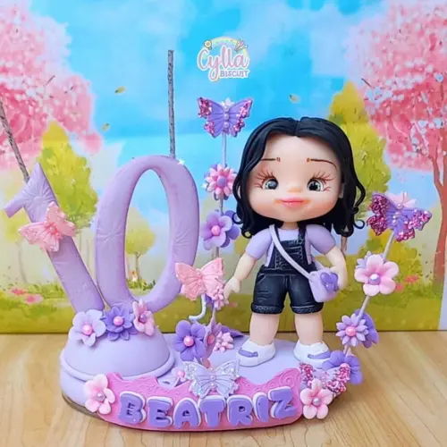 Topo Vela Cenário Jardim das Borboletas Lilás em Biscuit