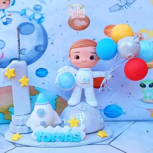 Vela Topo de Bolo Astronauta em Biscuit