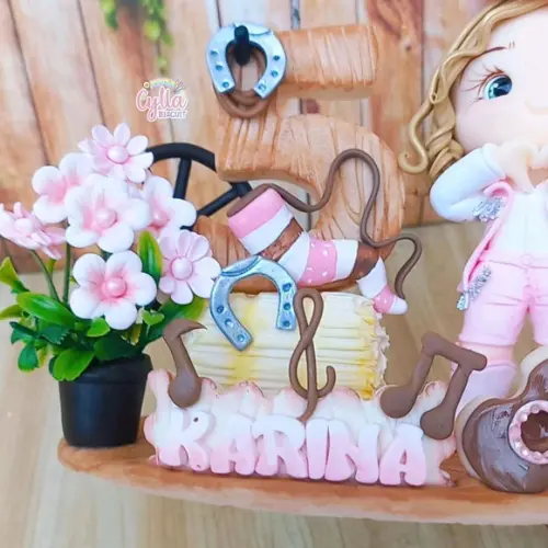 Vela Topo de Bolo Cenário Boiadeira em Biscuit