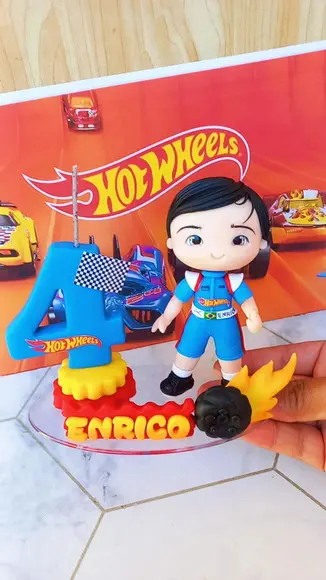 Vela Topo de Bolo Hot Wheels de Biscuit