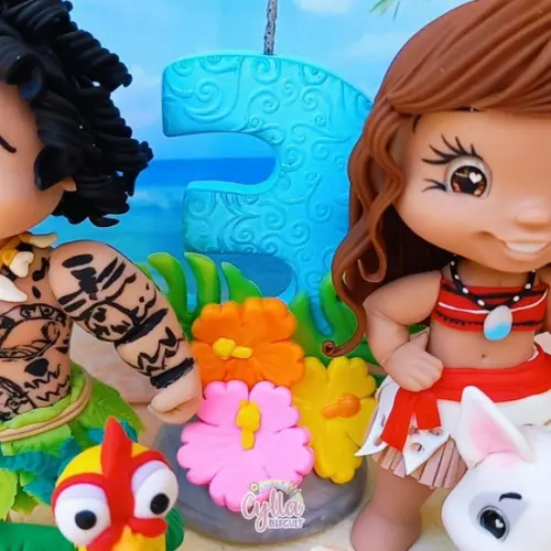 Vela Topo de Bolo Moana e Maui em Biscuit