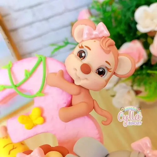 Vela Topo de Bolo Safari em Biscuit Menina