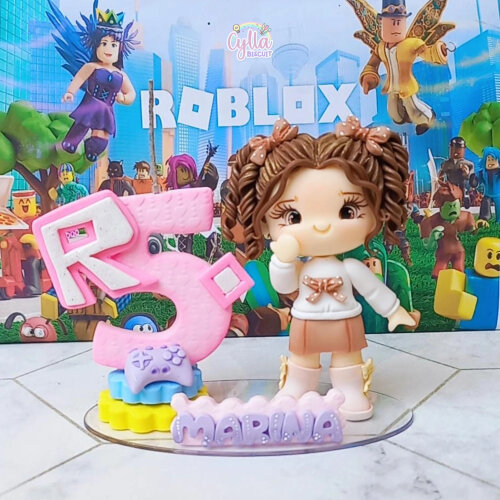 Vela topo de bolo Roblox  menina em biscuit