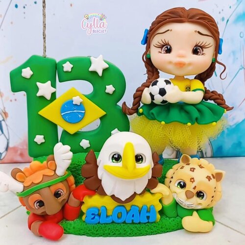 VELA TOPO DE BOLO PERSONALIZADO COPA MENINA EM BISCUIT