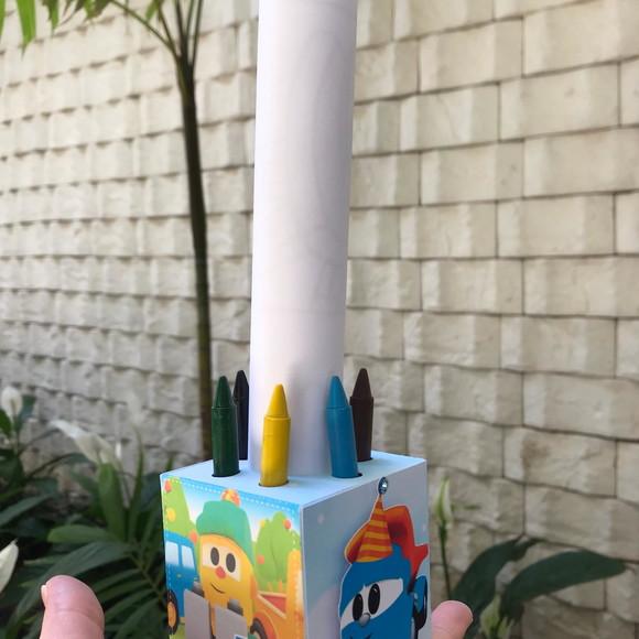 10 Caixa Cubo Giz de Cera e Desenhos