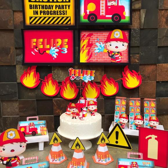 Kit Festa Bombeiro | Só Um Bolinho Bombeiro | Mesversário
