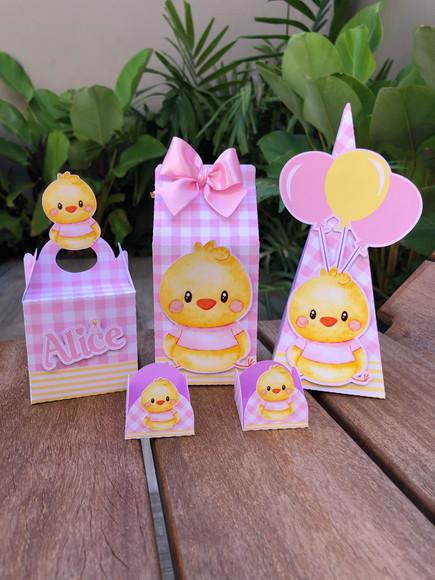 Personalizado Pintinho Amarelinho Menina Rosa