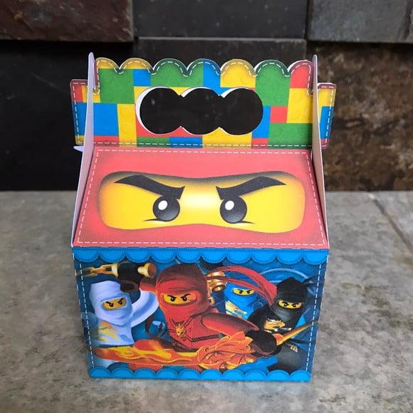 10 Unidades Caixa Surpresa Ninjago