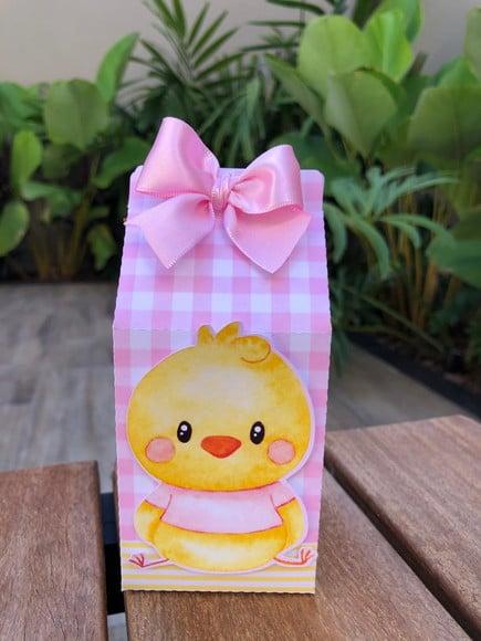 Personalizado Pintinho Amarelinho Menina Rosa