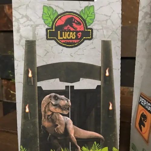 10 Unidades Sacolinha Surpresa Jurassic World